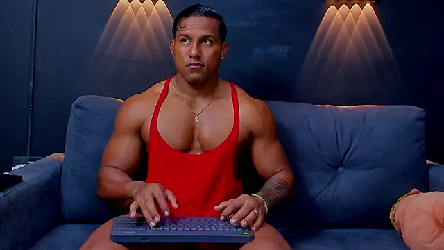 Snapshot of CallumMuscle chatting on February 2025 09:42:01 AM CallumMuscle online show from February 2025 09:42:01 AM