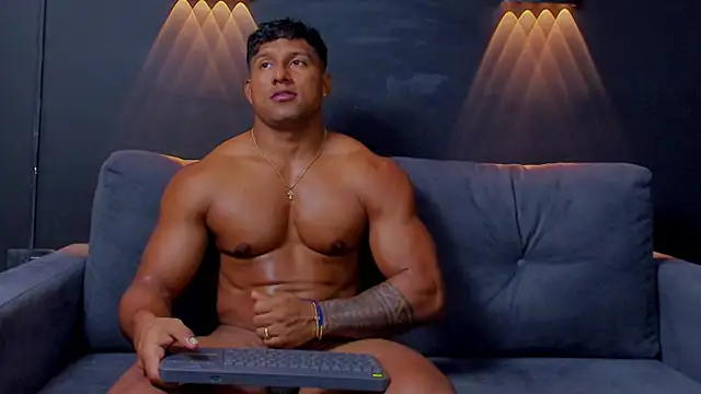 Snapshot of CallumMuscle chatting on February 2025 05:56:02 AM CallumMuscle online show from February 2025 05:56:02 AM