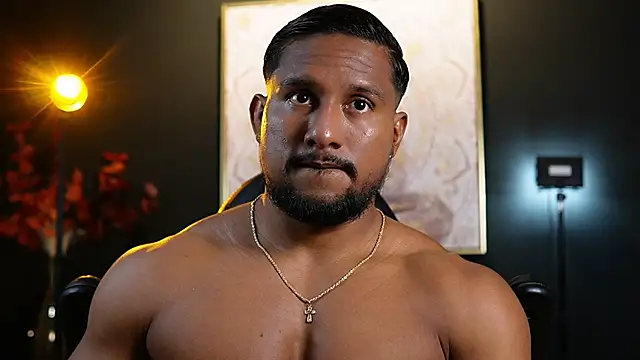 Snapshot of CallumMuscle chatting on September 2025 12:34:01 AM CallumMuscle online show from September 2025 12:34:01 AM