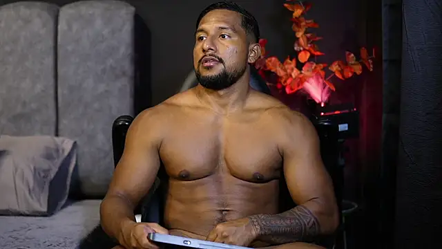 Snapshot of CallumMuscle chatting on November 2025 03:12:01 PM CallumMuscle online show from November 2025 03:12:01 PM