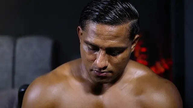 Snapshot of CallumMuscle chatting on November 2025 07:57:01 PM CallumMuscle online show from November 2025 07:57:01 PM