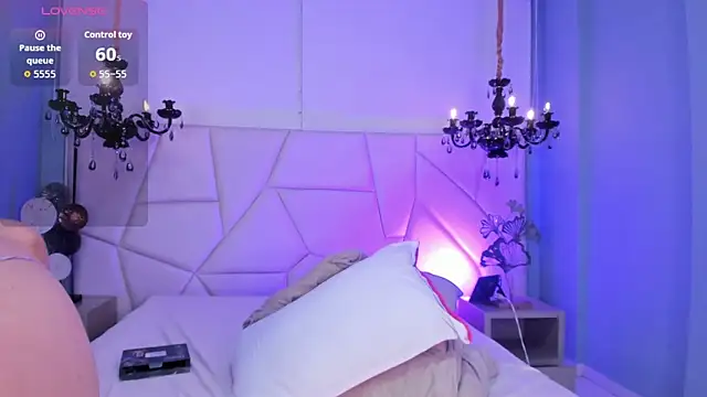 Snapshot of ChanneyPrincess chatting on November 2025 03:39:01 AM ChanneyPrincess online show from November 2025 03:39:01 AM