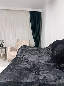 Snapshot of Gabbyyyyyy chatting on October 2025 09:44:01 PM Gabbyyyyyy online show from October 2025 09:44:01 PM