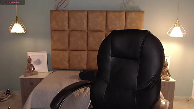 AlejooTwink online show from February 2025 09:36:01 PM