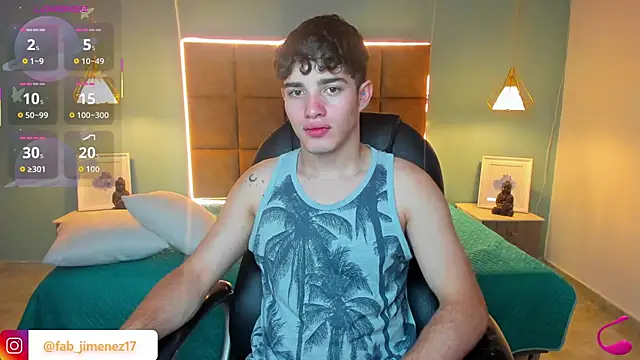 AlejooTwink online show from September 2025 11:15:02 PM