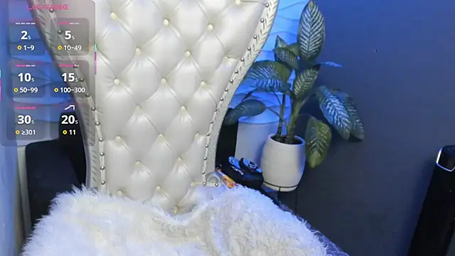 Layla 707 online show from September 2025 11:40:02 PM