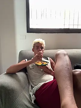 Leo bunny hot online show from September 2025 06:19:02 PM