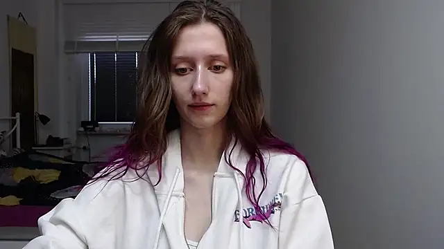 Snapshot of LUNA_delight chatting on November 2025 06:35:01 AM LUNA delight online show from November 2025 06:35:01 AM