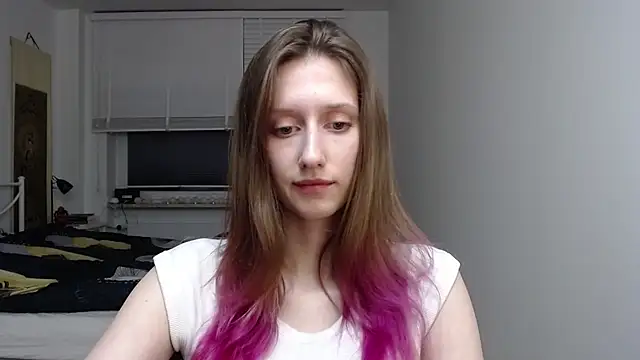 Snapshot of LUNA_delight chatting on November 2025 06:35:01 PM LUNA delight online show from November 2025 06:35:01 PM