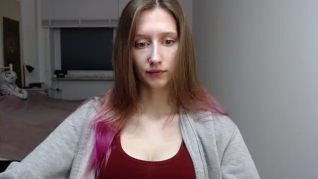 Snapshot of LUNA_delight chatting on December 2025 06:29:02 AM LUNA delight online show from December 2025 06:29:02 AM