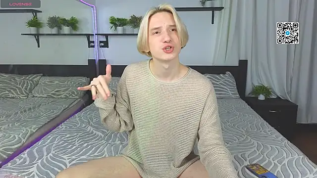 Ron Vils online show from November 2025 04:17:01 PM