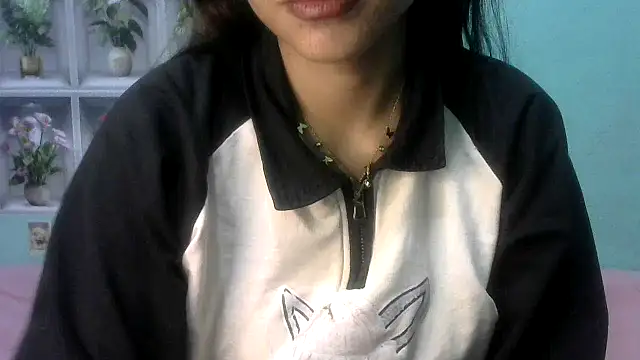 Snapshot of nanhi_munni chatting on April 2026 12:43:02 PM nanhi munni online show from April 2026 12:43:02 PM
