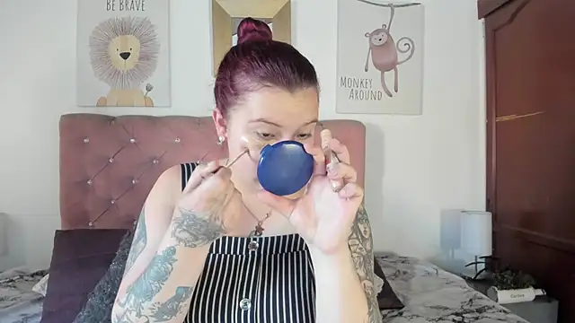 Snapshot of CelessteRedds chatting on December 2025 11:37:01 AM CelessteRedds online show from December 2025 11:37:01 AM