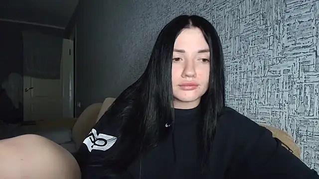 Snapshot of Liana_diva chatting on February 2026 02:37:02 PM Liana diva online show from February 2026 02:37:02 PM