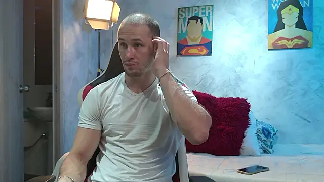 AxelFairchaild online show from March 2026 01:17:02 PM