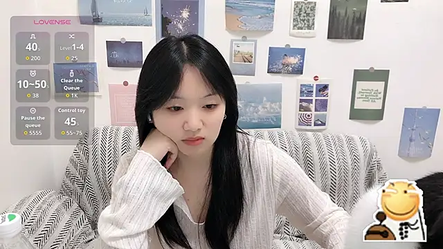 Snapshot of LiLiYbaby chatting on September 2025 06:29:02 AM LiLiYbaby online show from September 2025 06:29:02 AM