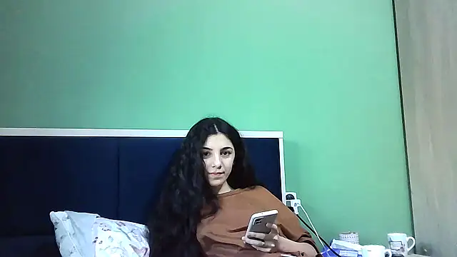 Snapshot of Ahotkittyxxx chatting on December 2024 08:23:02 AM Ahotkittyxxx online show from December 2024 08:23:02 AM