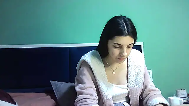 Snapshot of Ahotkittyxxx chatting on January 2025 05:22:02 AM Ahotkittyxxx online show from January 2025 05:22:02 AM