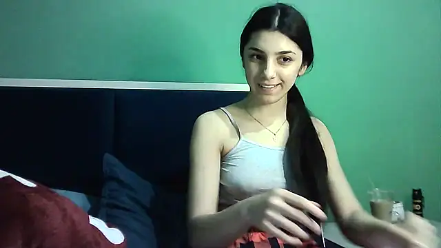 Snapshot of Ahotkittyxxx chatting on January 2025 03:07:01 PM Ahotkittyxxx online show from January 2025 03:07:01 PM