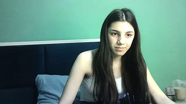 Snapshot of Ahotkittyxxx chatting on March 2025 03:27:01 PM Ahotkittyxxx online show from March 2025 03:27:01 PM