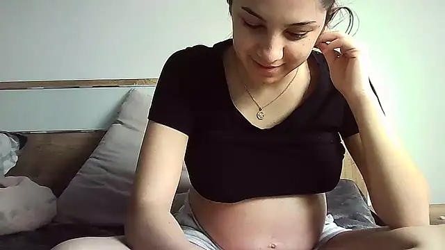 Snapshot of Ahotkittyxxx chatting on November 2025 08:58:01 AM Ahotkittyxxx online show from November 2025 08:58:01 AM