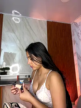 Snapshot of floriamANDjazmin chatting on November 2025 05:42:01 PM floriamANDjazmin online show from November 2025 05:42:01 PM