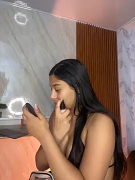 Snapshot of floriamANDjazmin chatting on November 2025 07:08:02 PM floriamANDjazmin online show from November 2025 07:08:02 PM