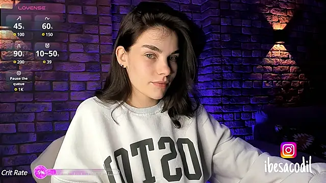 adriana allien online show from February 2025 09:32:01 PM