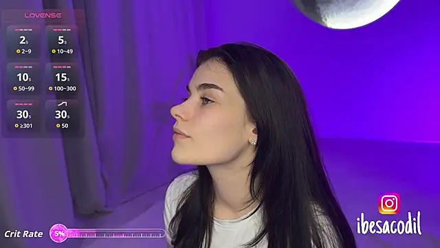 Snapshot of adriana_allien chatting on February 2026 09:44:02 PM adriana allien online show from February 2026 09:44:02 PM