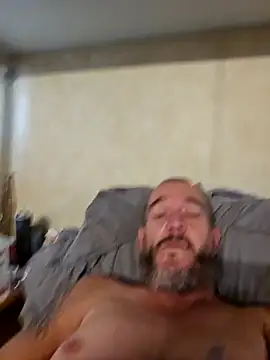 Fukme1970 online show from December 2025 08:28:02 PM