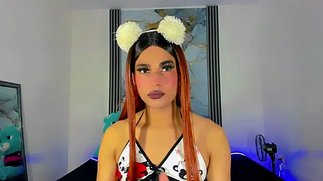 Hellen moons   online show from March 2025 03:26:01 AM