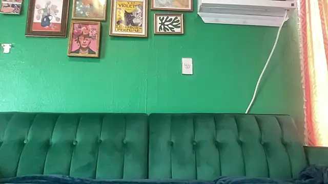 BaileyBaird online show from December 2024 04:31:01 PM