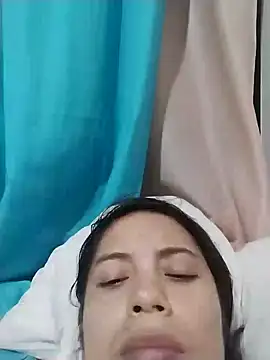 lisseth online show from January 2025 11:56:01 PM