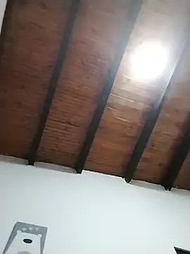 lisseth online show from October 2025 07:24:02 PM