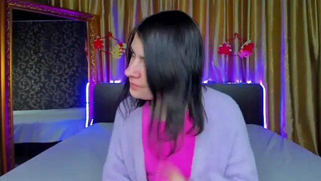 Snapshot of _Polly_Love_ chatting on November 2025 07:20:02 AM Polly Love online show from November 2025 07:20:02 AM