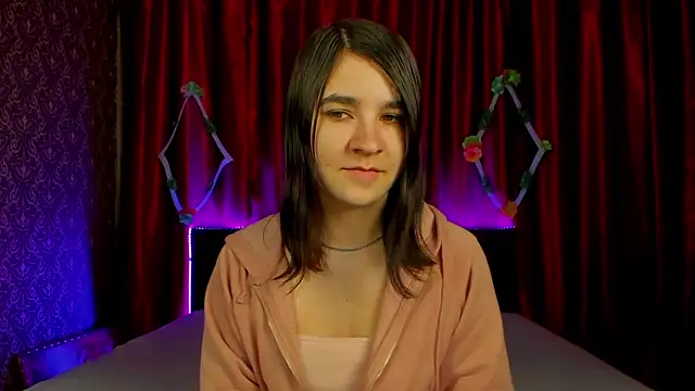  Polly Love  online show from March 2026 07:23:01 AM