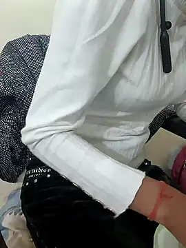 Aradhna cute online show from January 2025 08:41:02 AM