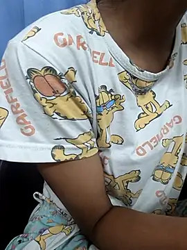 Aradhna cute online show from February 2025 03:44:02 AM