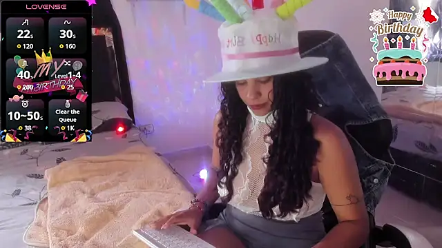 Moon Sammy online show from November 2025 01:11:02 PM