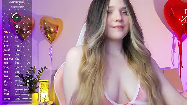 Roxieex online show from February 2025 12:09:01 AM