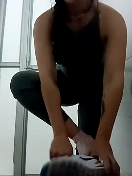 SAMANTHA-16  online show from January 2025 10:23:01 PM