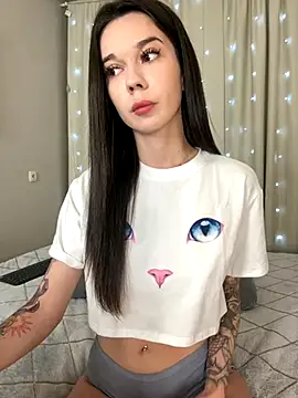 Snapshot of Vika_Gray chatting on September 2025 04:08:02 PM Vika Gray online show from September 2025 04:08:02 PM