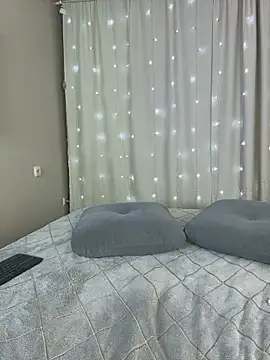 Snapshot of Vika_Gray chatting on February 2026 04:03:02 PM Vika Gray online show from February 2026 04:03:02 PM