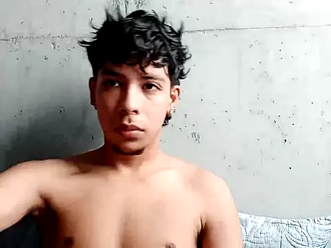 Snapshot of Elputas chatting on September 2025 03:28:01 PM Elputas online show from September 2025 03:28:01 PM