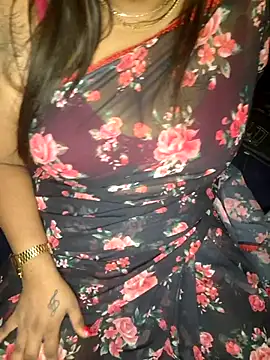 Snapshot of IndieSM chatting on February 2026 06:11:01 PM IndieSM online show from February 2026 06:11:01 PM