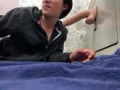 Akaerizz online show from December 2024 05:59:02 AM