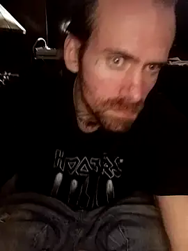 Snapshot of RobStrokes215 chatting on December 2024 06:41:01 PM RobStrokes215 online show from December 2024 06:41:01 PM