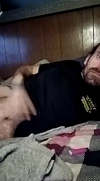 Snapshot of RobStrokes215 chatting on December 2024 10:01:02 AM RobStrokes215 online show from December 2024 10:01:02 AM