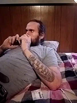 Snapshot of RobStrokes215 chatting on January 2025 09:59:01 AM RobStrokes215 online show from January 2025 09:59:01 AM