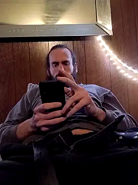 Snapshot of RobStrokes215 chatting on February 2025 07:31:02 PM RobStrokes215 online show from February 2025 07:31:02 PM